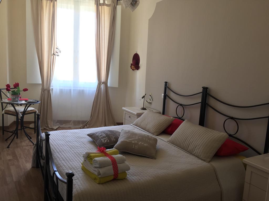 לוקה L'Iris B&B מראה חיצוני תמונה