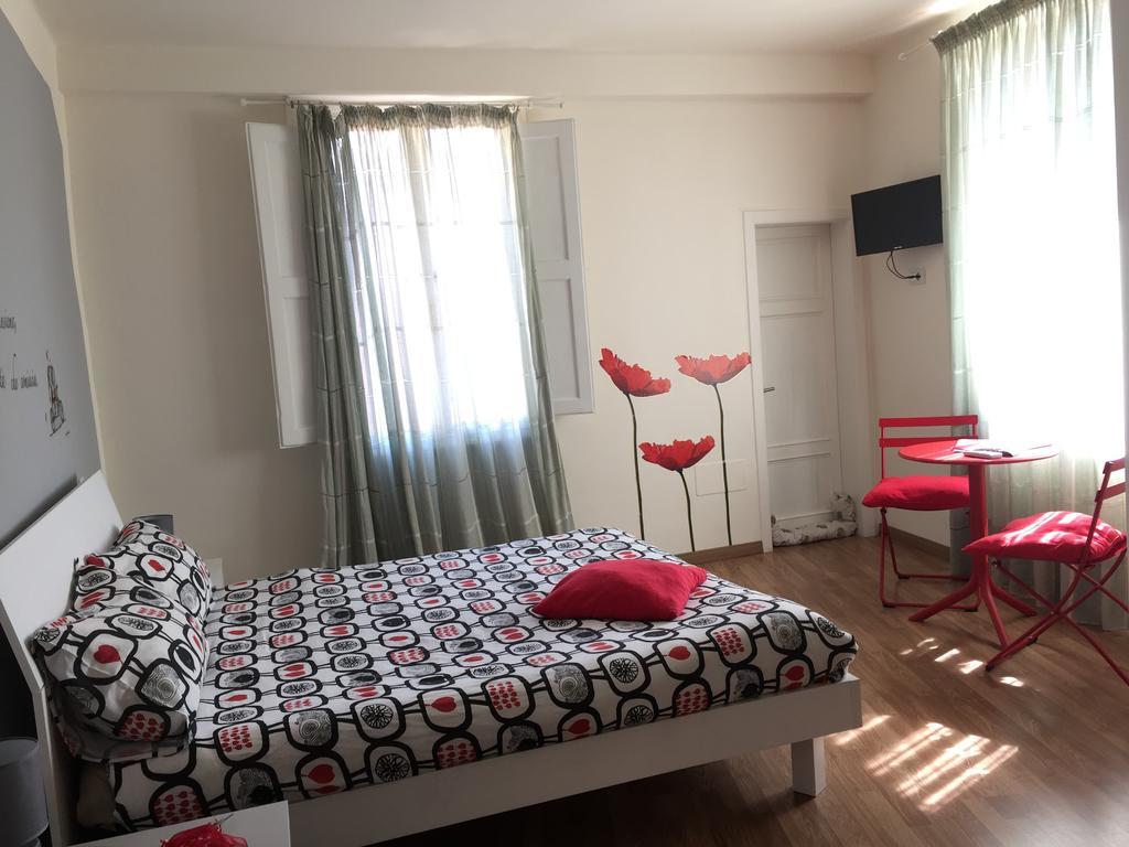 לוקה L'Iris B&B מראה חיצוני תמונה
